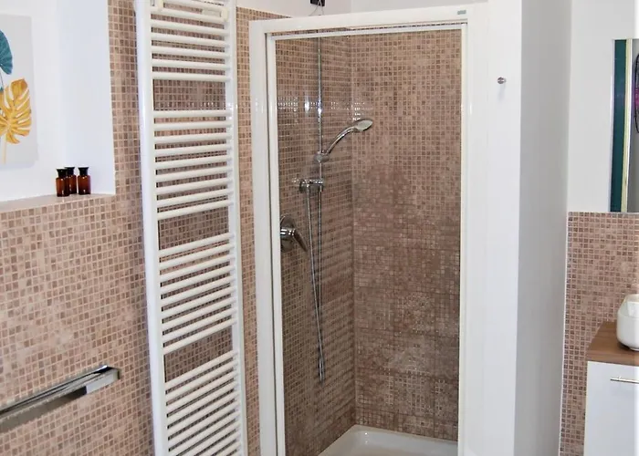 Del Porticciolo * ג'נובה